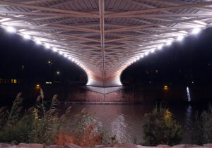 Puente rio